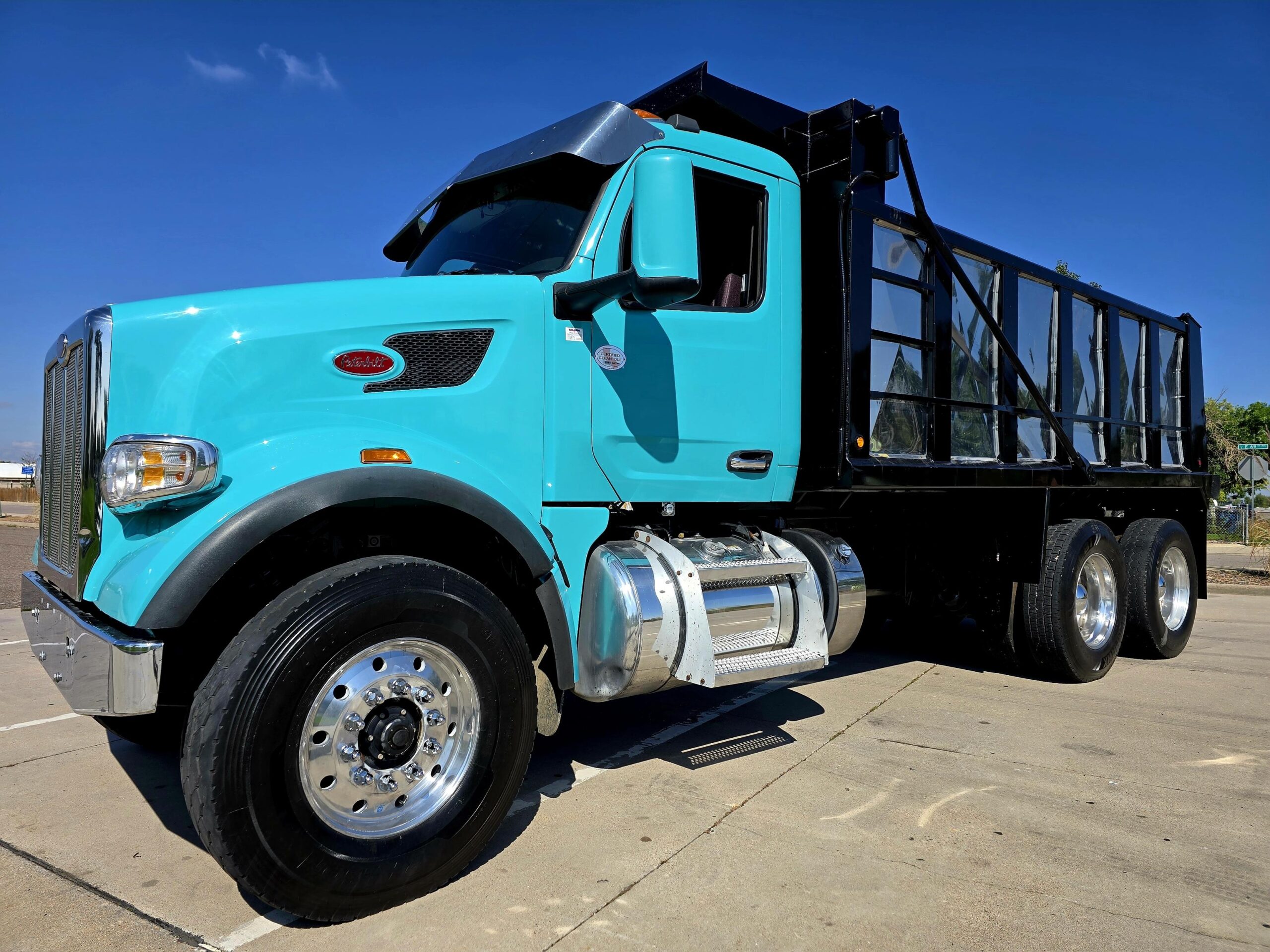 2022 PETERBILT 567 CO10693 - Image 4