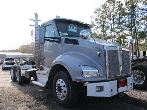 2019 KENWORTH T880 MO11064