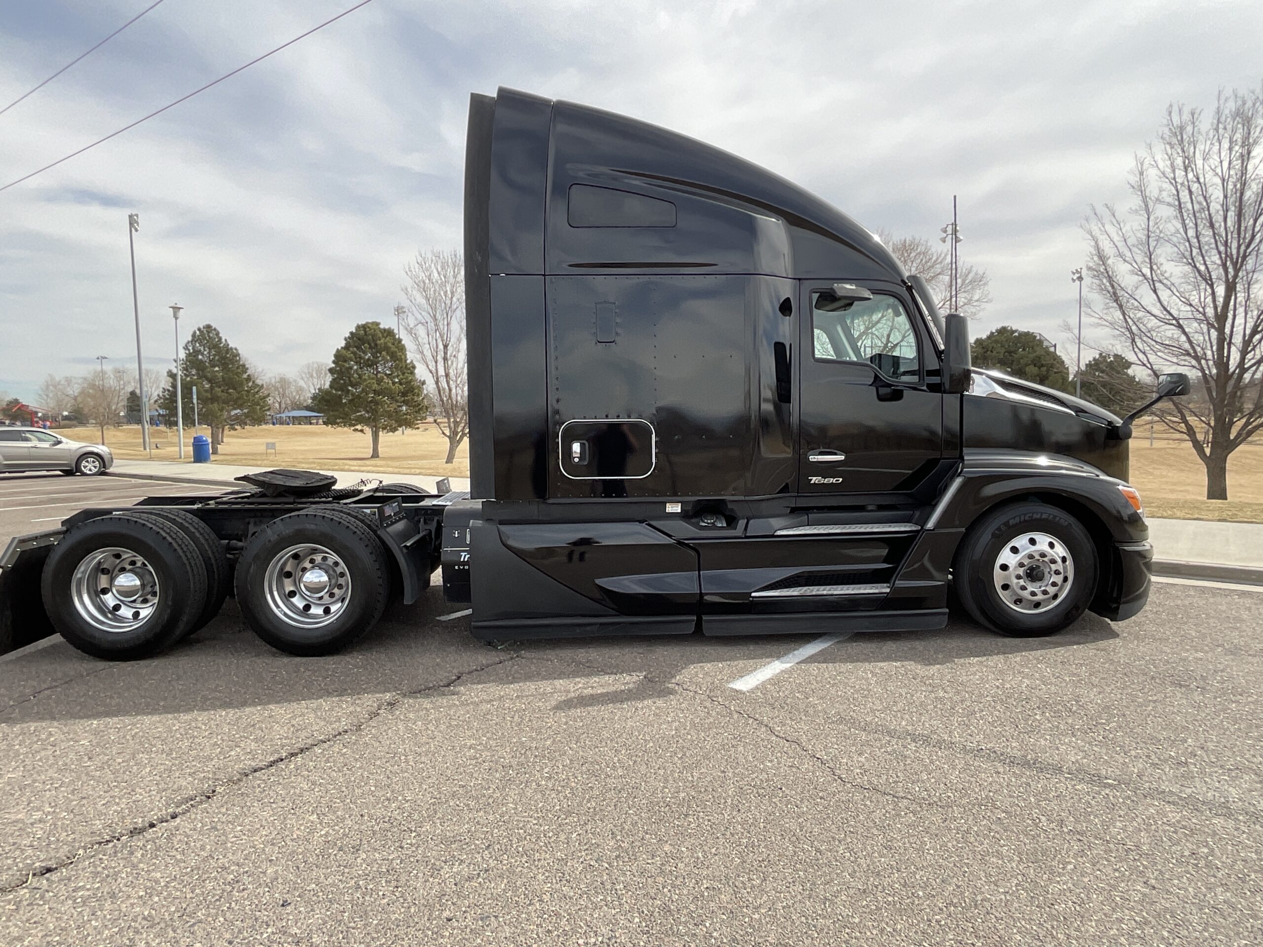 2023 KENWORTH T680 CO11188 - Image 10