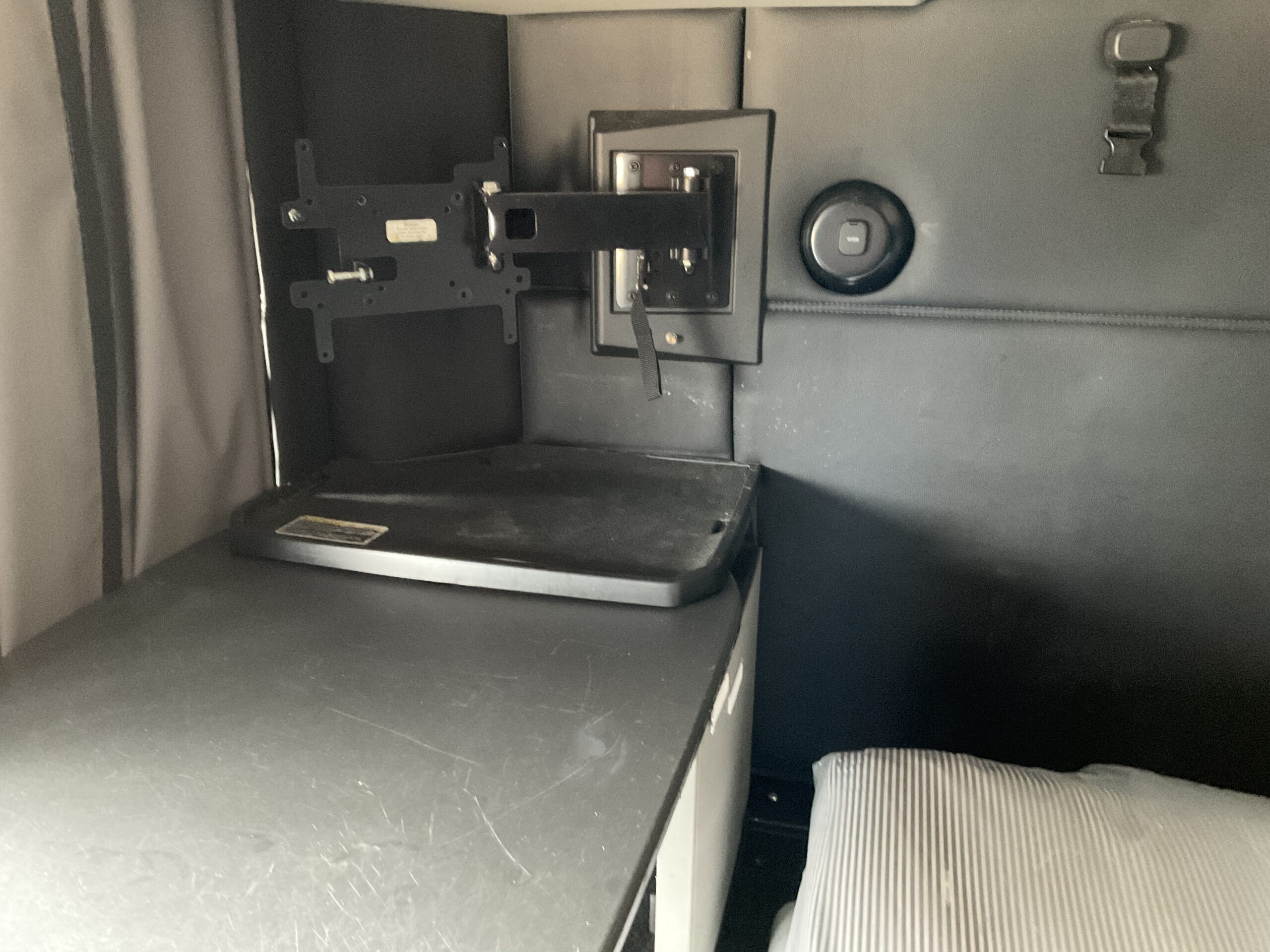 2023 KENWORTH T680 CO11188 - Image 30