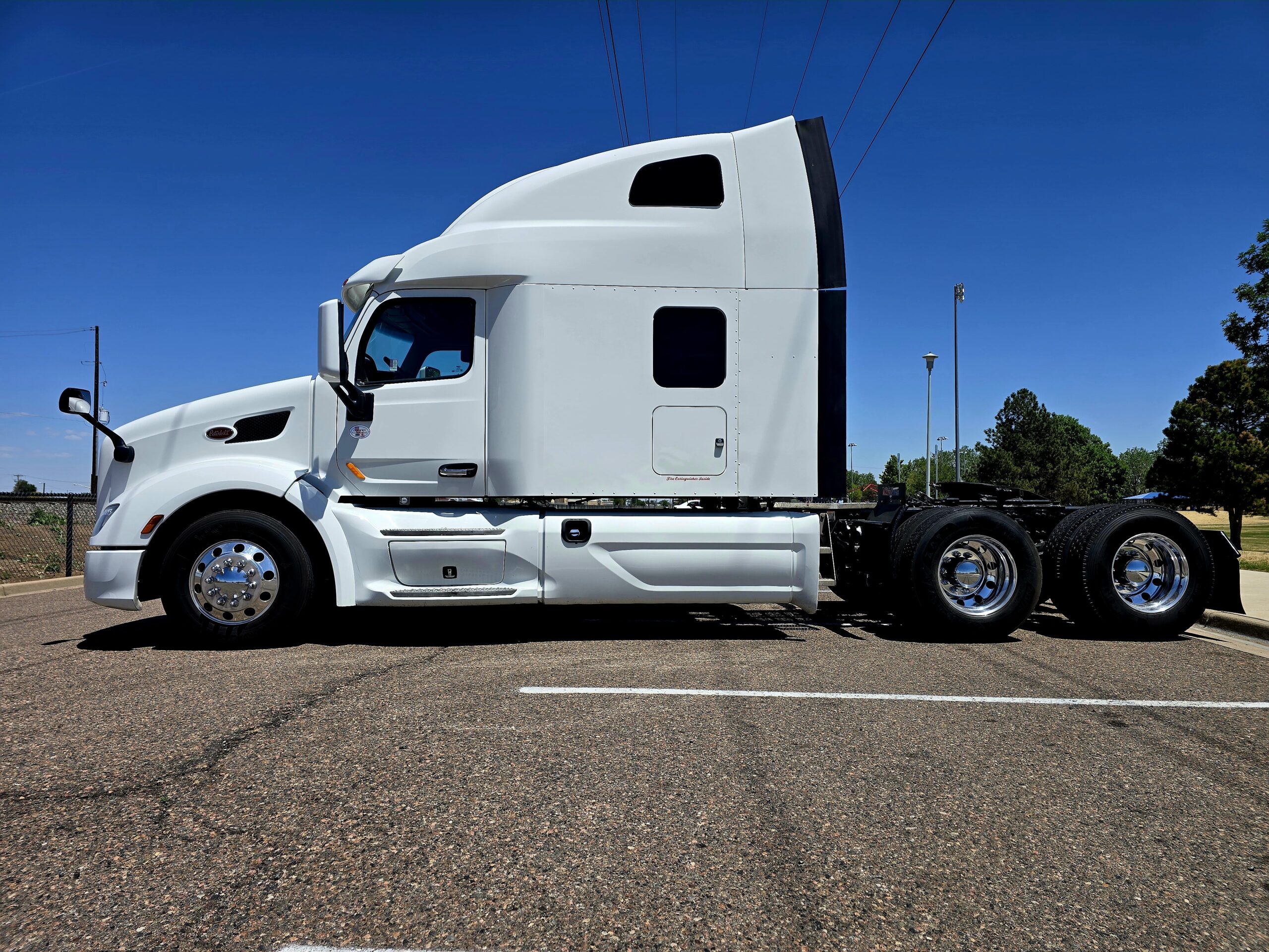 2022 PETERBILT 579 CO11173 - Image 5