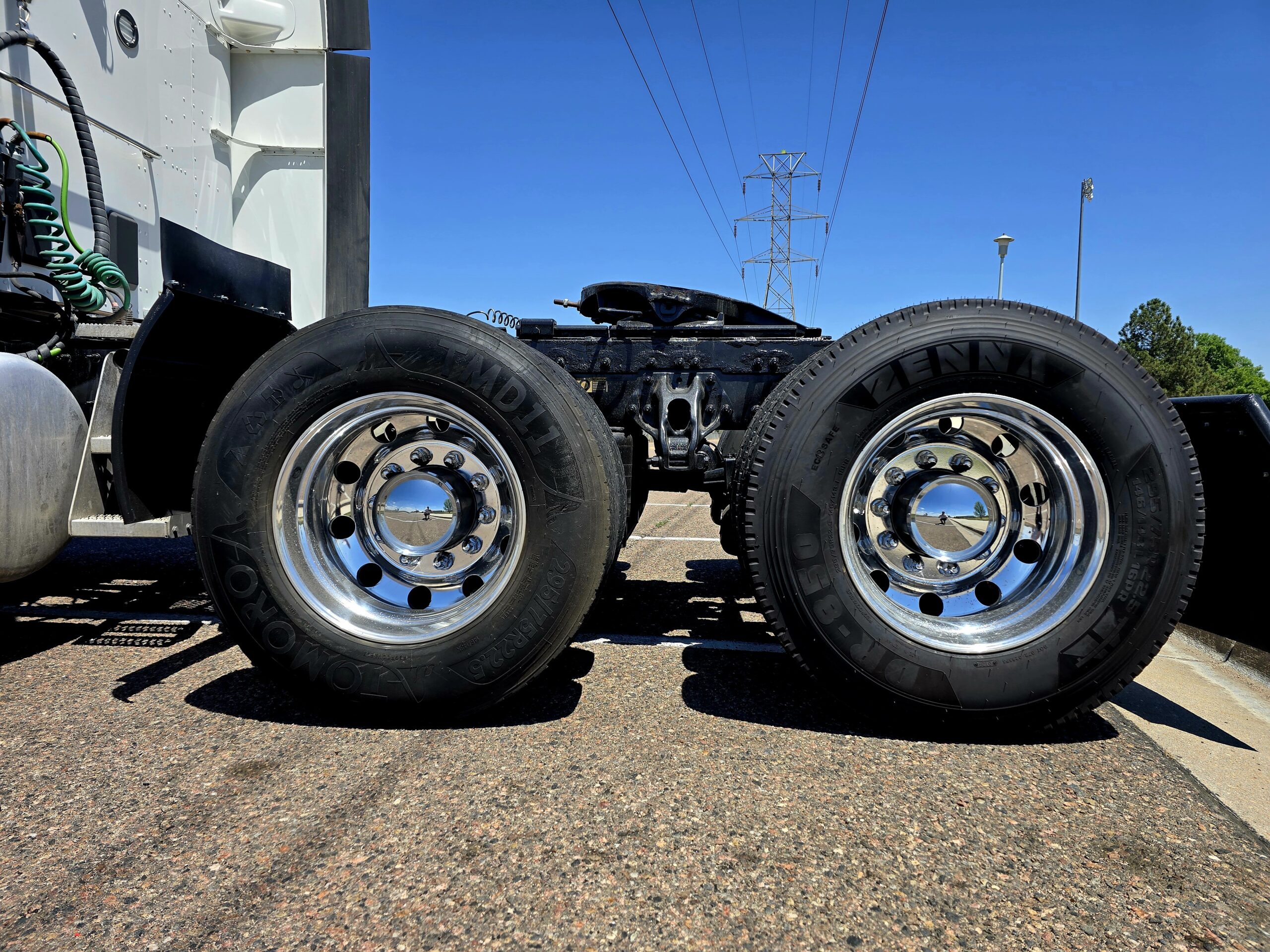 2022 PETERBILT 579 CO11173 - Image 6