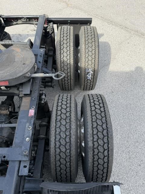2022 VOLVO VNL64T760 312925 - Image 21