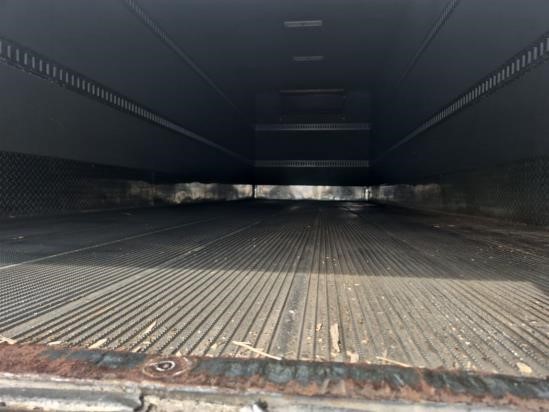 2022 FREIGHTLINER BUSINESS CLASS M2 106 STK REEFER - Image 11