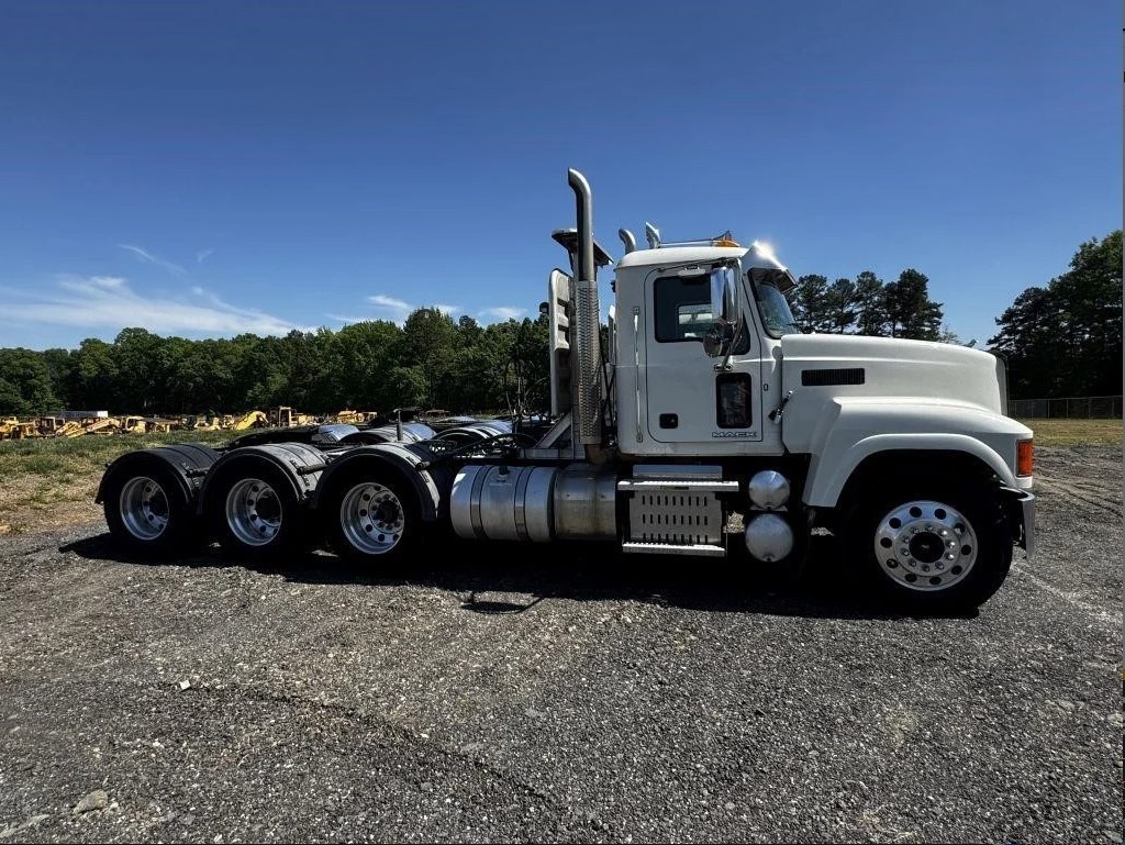 2014 MACK PINNACLE CHU613 CO11416 - Image 3