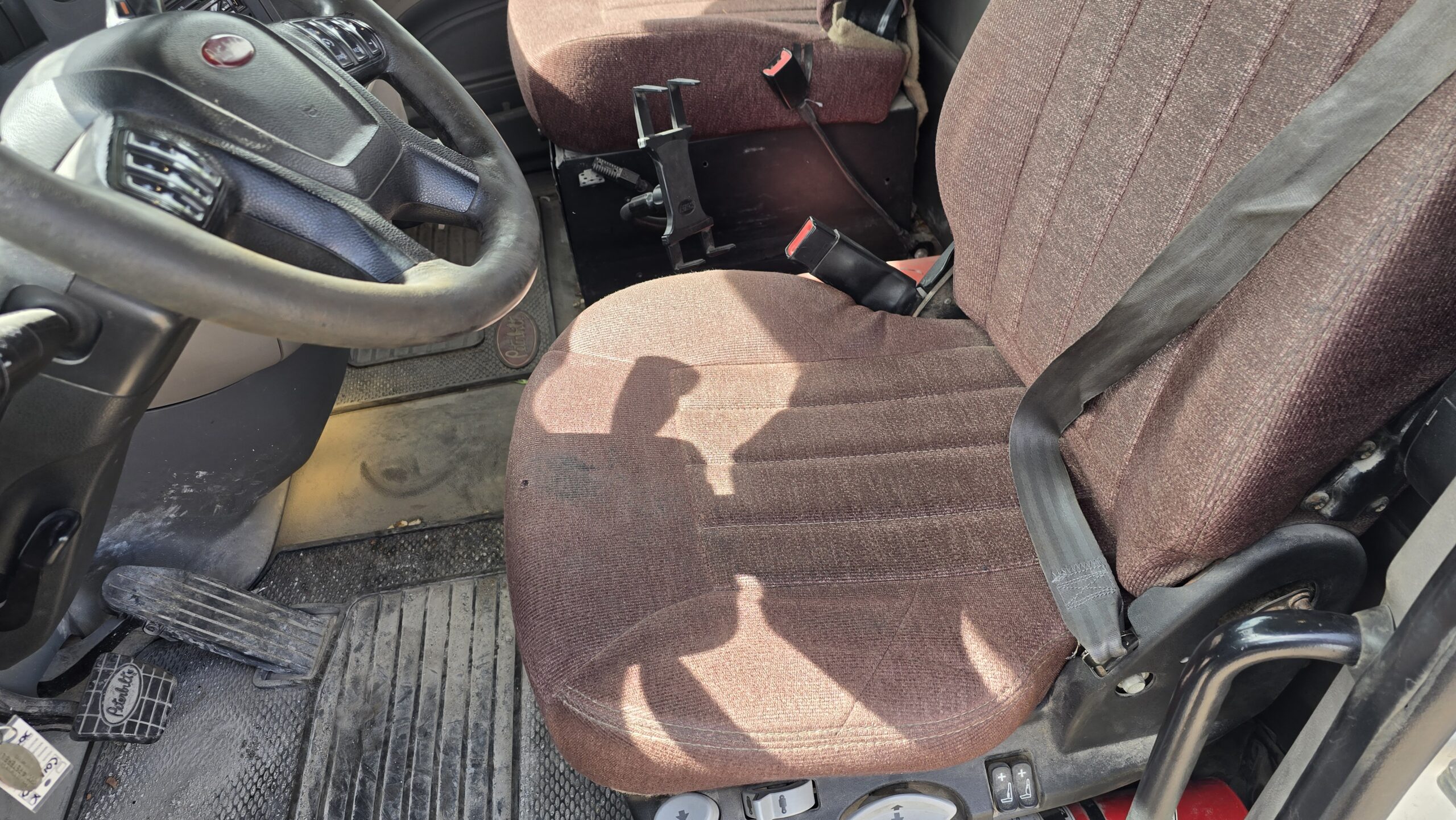 2018 PETERBILT 579 CO11270 - Image 12