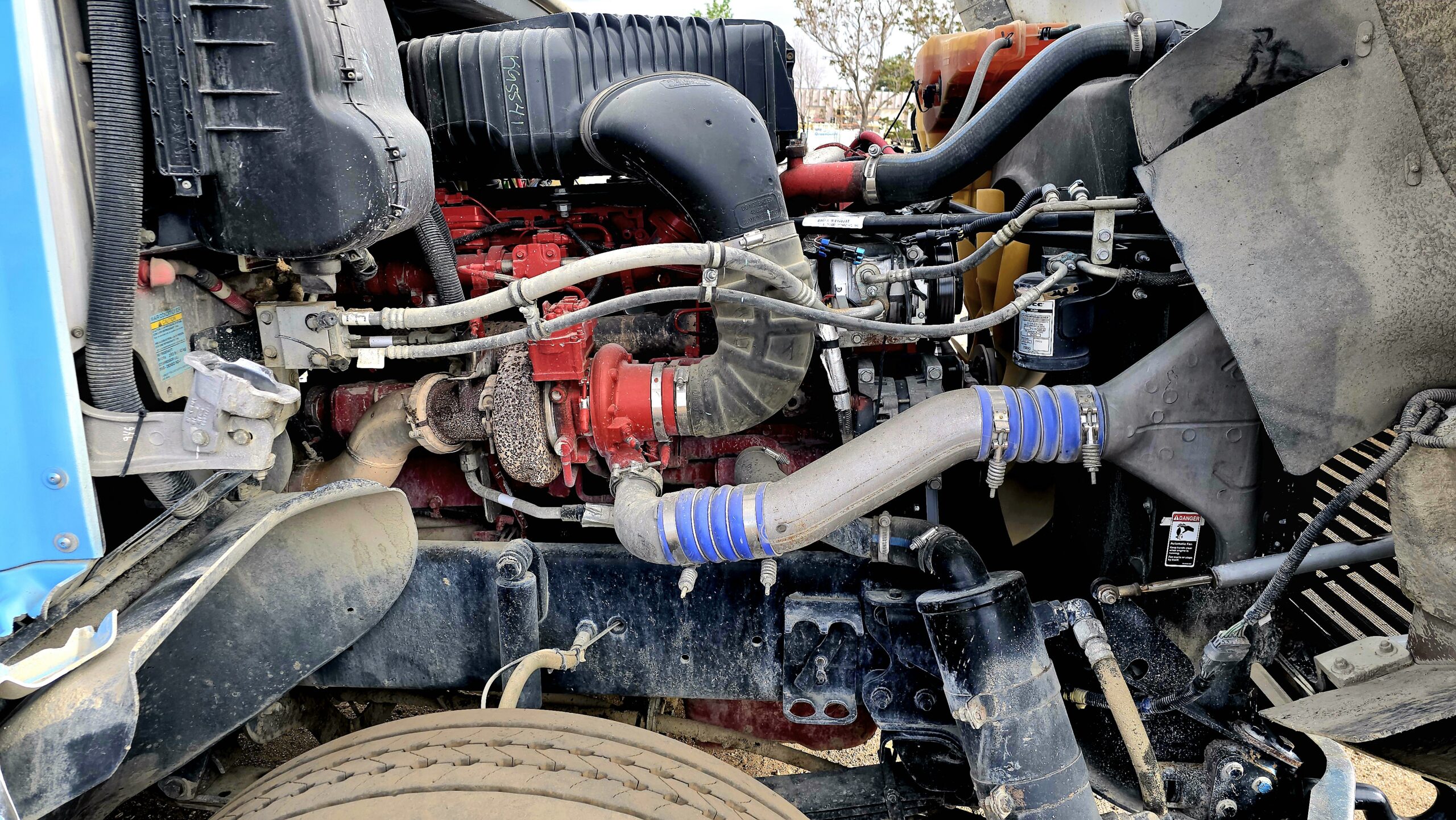 2019 FREIGHTLINER 122SD WS11265 - Image 14