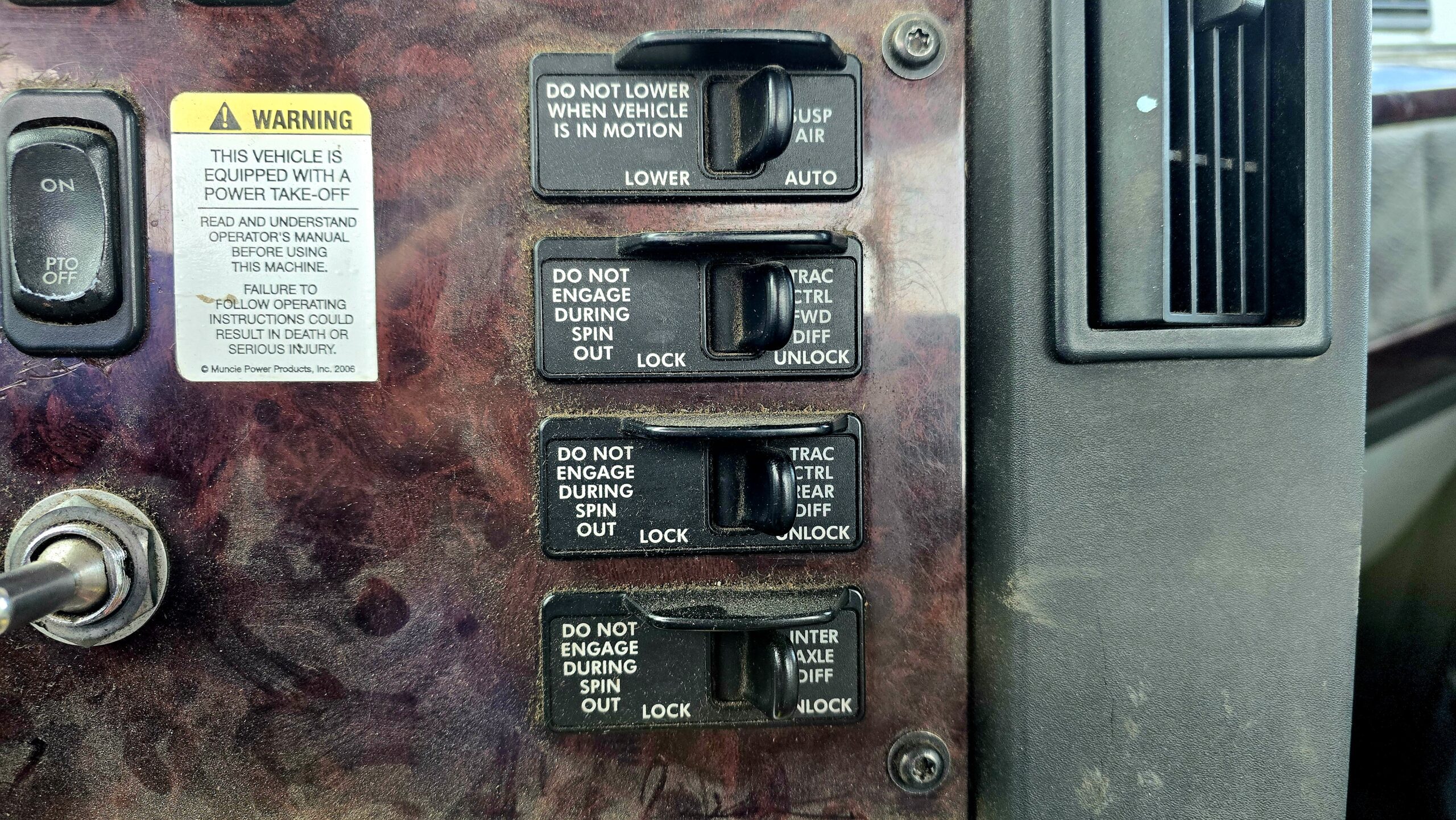 2019 FREIGHTLINER 122SD WS11265 - Image 20