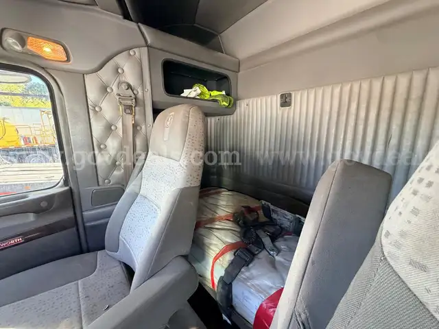 2010 KENWORTH T800 942851 - Image 16