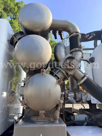 2010 KENWORTH T800 942851 - Image 17