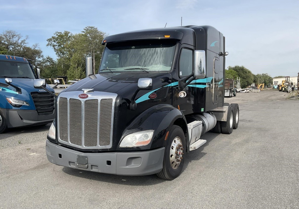 2020 PETERBILT 579 CO11413