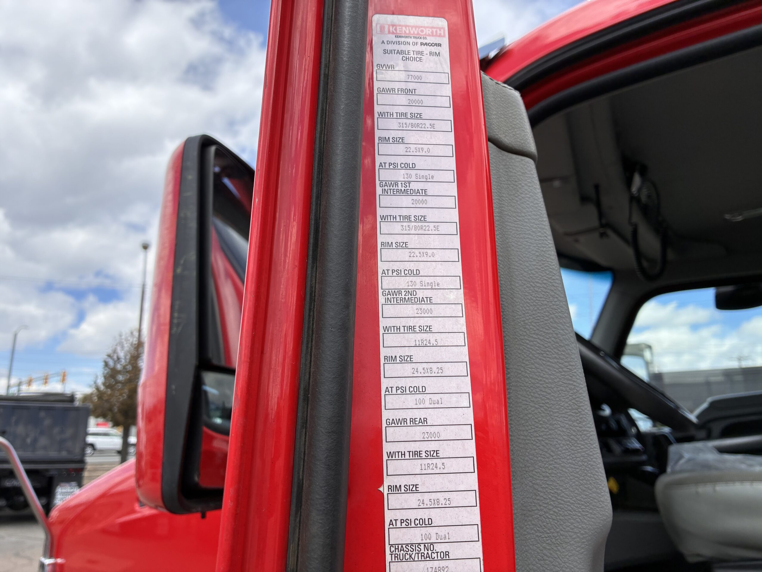 2017 KENWORTH T880 WS11267 - Image 14