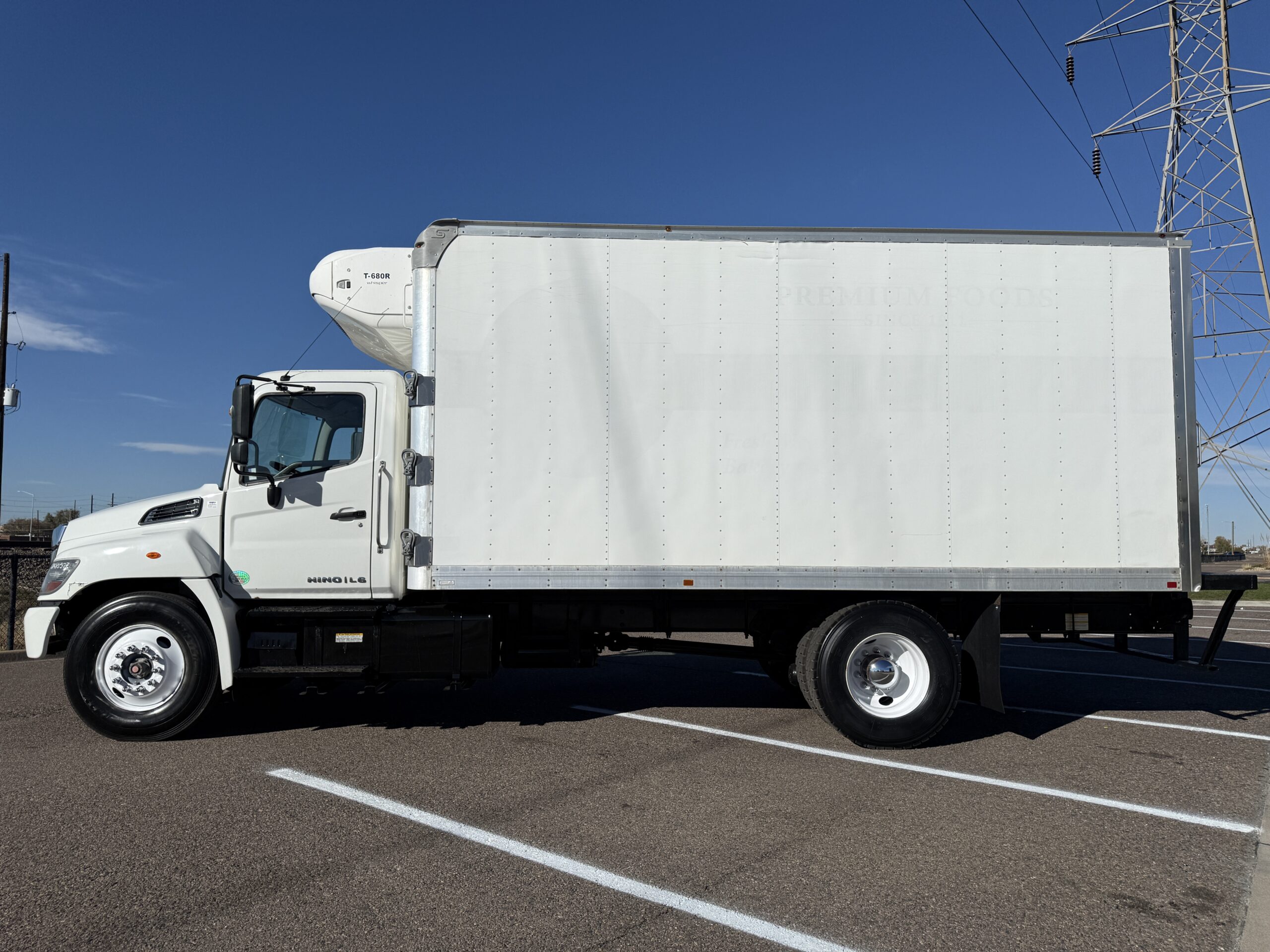 2021 HINO L6 OK10577 - Image 9