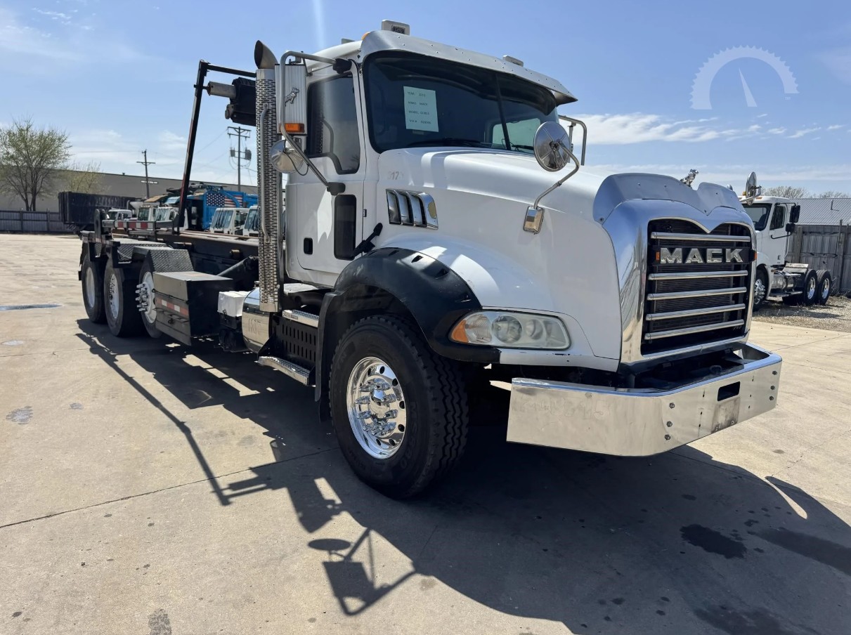 2015 MACK GRANITE GU813 CO11408 - Image 2
