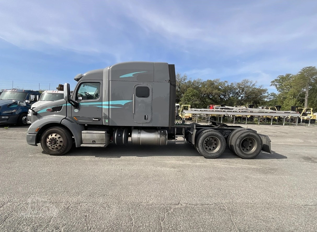 2020 PETERBILT 579 CO11412 - Image 3