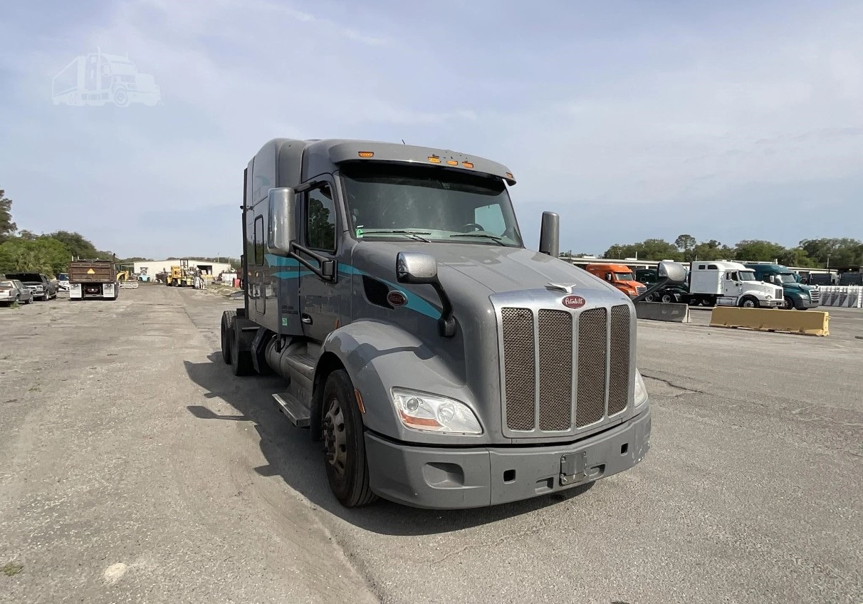 2020 PETERBILT 579 CO11412