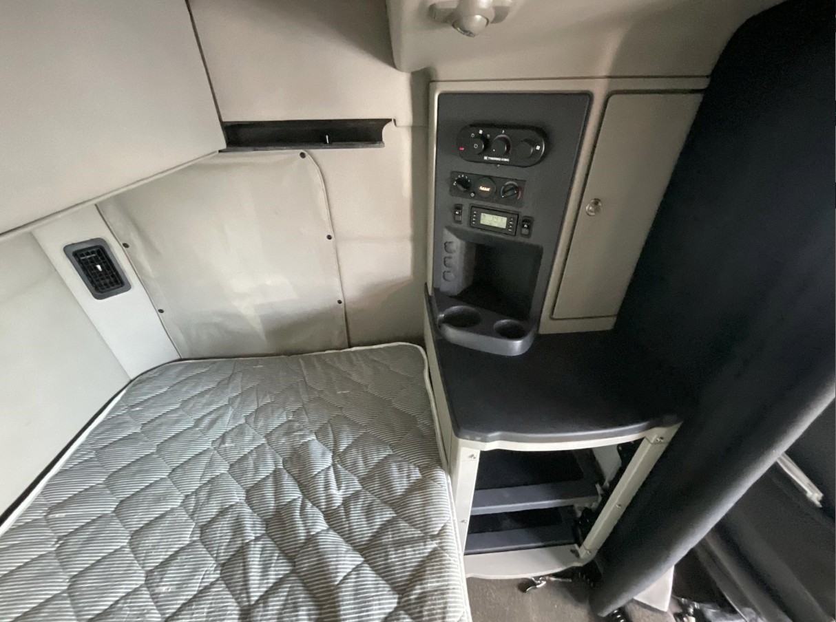2020 PETERBILT 579 CO11413 - Image 16