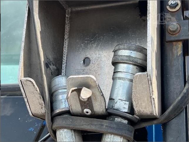 2016 MACK TITAN TD713 M001767 - Image 10