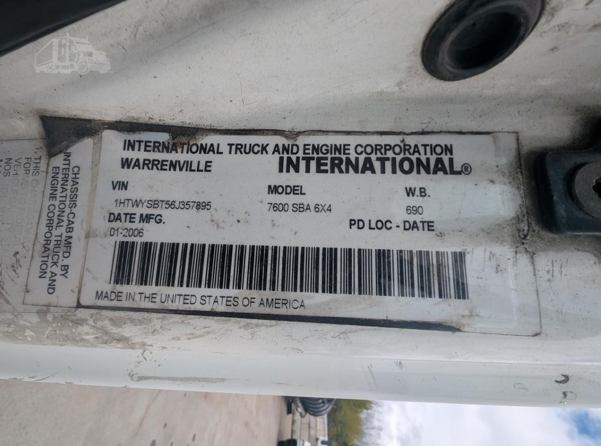 2006 INTERNATIONAL WORKSTAR 7600 357895 - Image 13