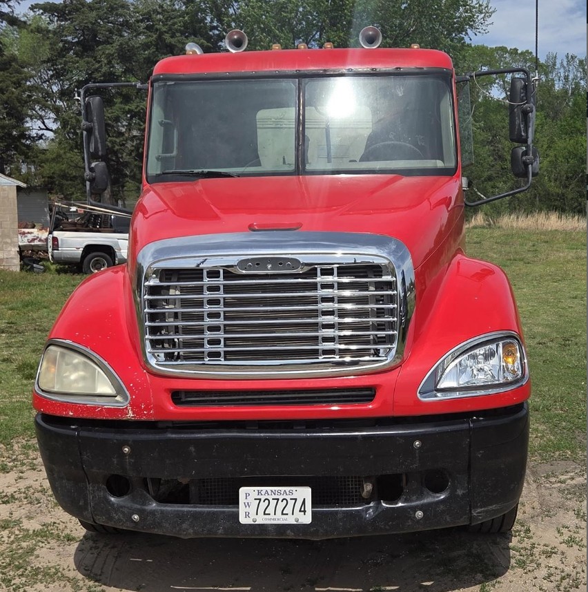 2005 FREIGHTLINER COLUMBIA 112 V15607 - Image 3